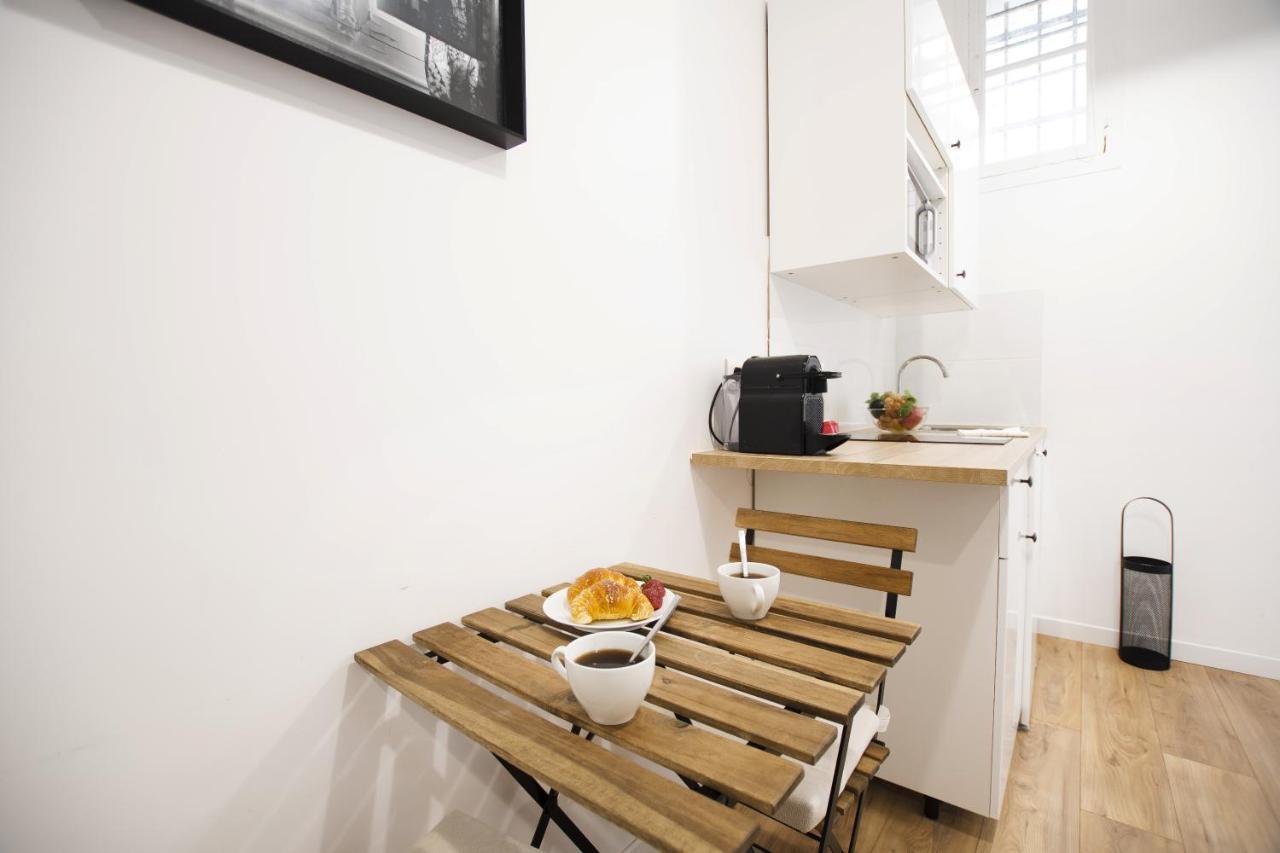 Great Studio Near The Eiffel Tower Paris Exterior foto